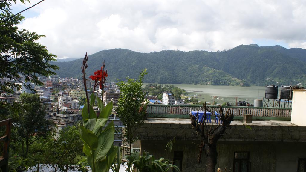 Peace Guest House Pokhara Eksteriør bilde